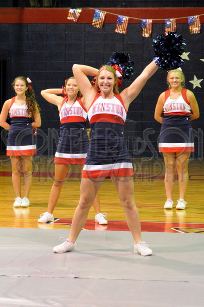 8-28 WA Pep Rally 151.JPG - SCRIVENER D300